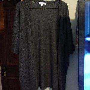 Open front short sleeved gray sweater